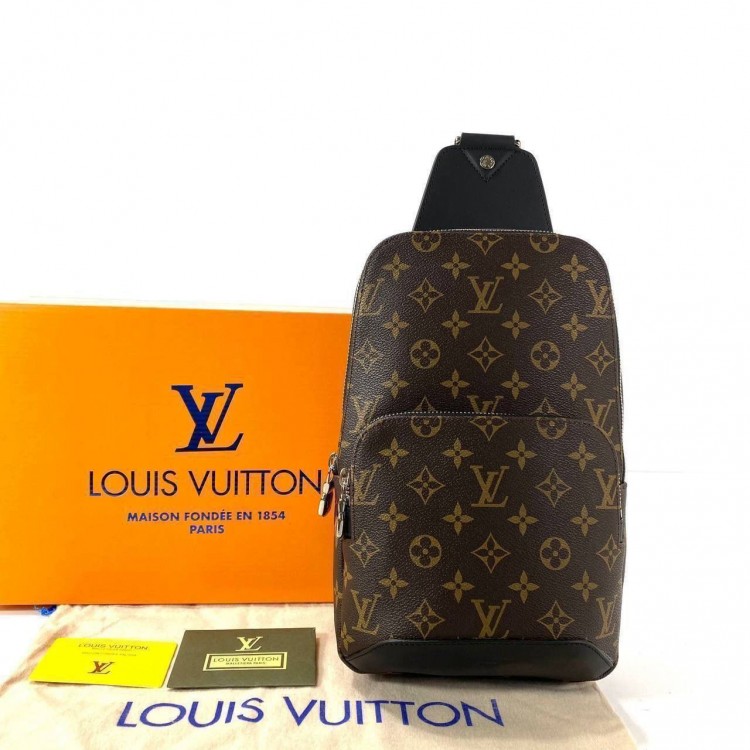 LOUİS VUİTTON AVENUE SLİNG CLASSİC